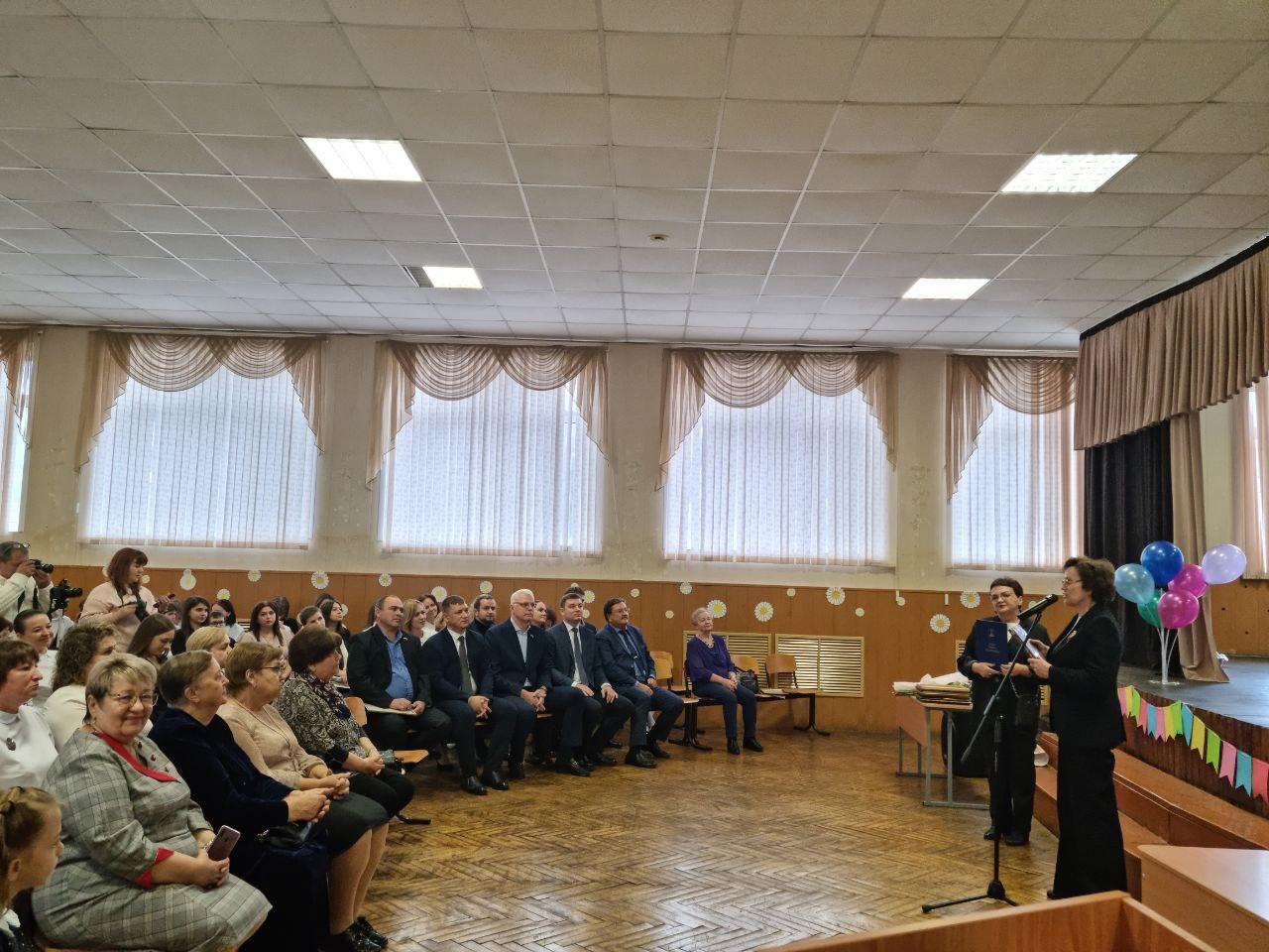 Лицею №40 при УлГУ 70 лет!.